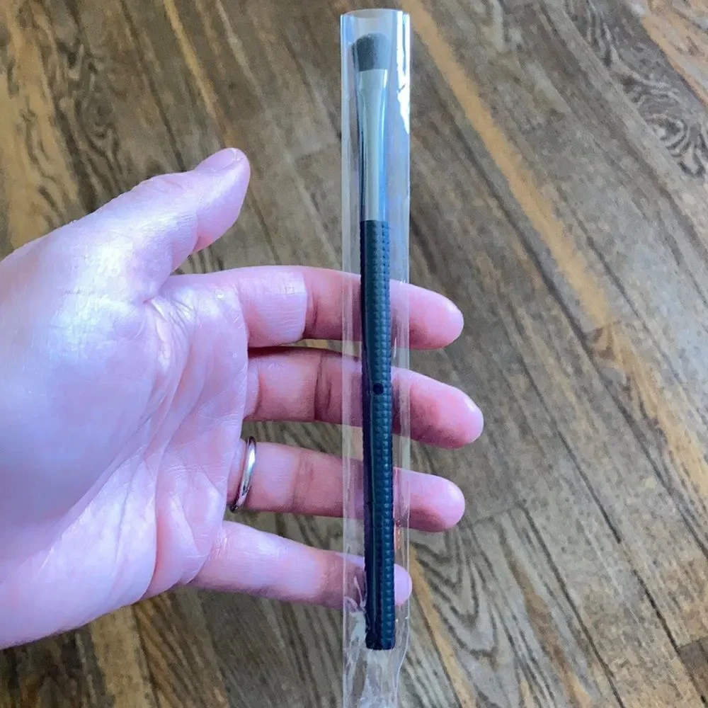 Laruce Beauty Shadow Brush LR110